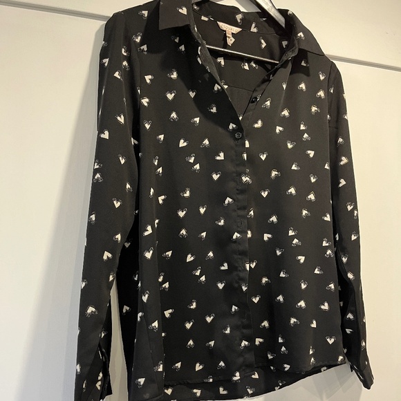 Printed Heart Blouse - Picture 2 of 3